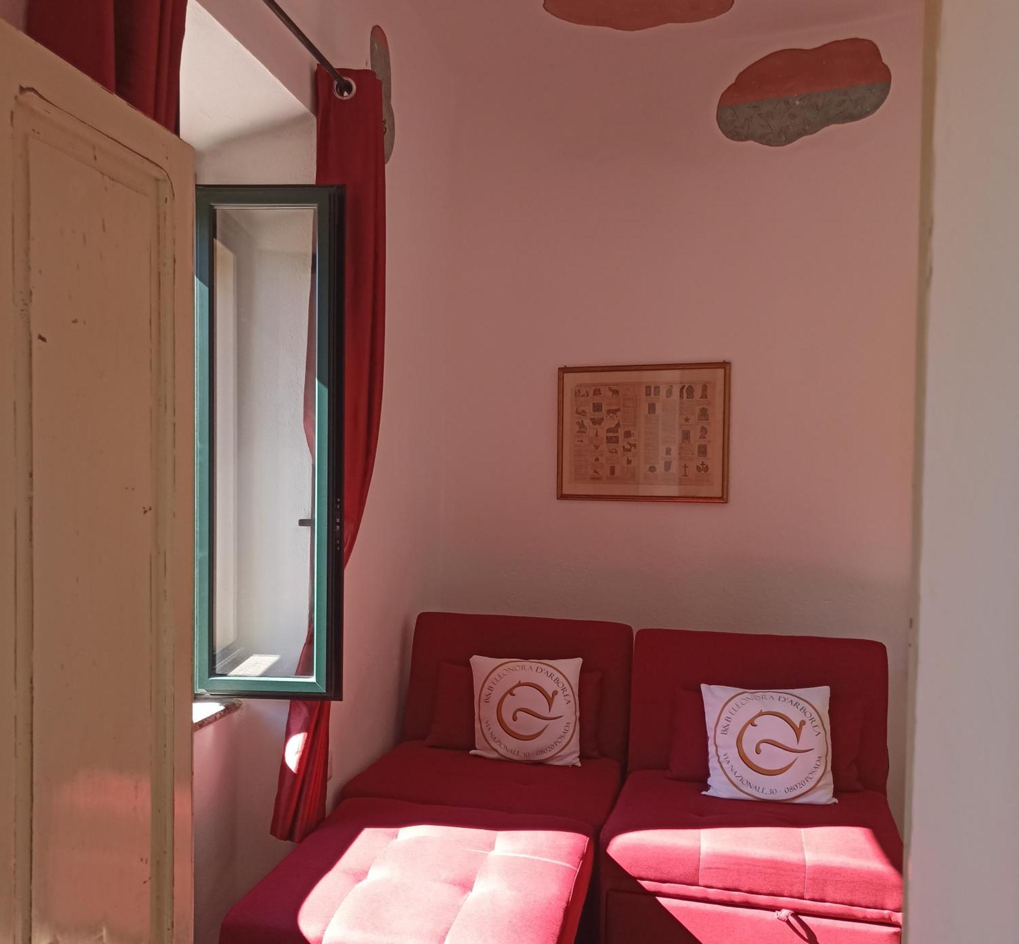 פוסאדה B&B Eleonora D'Arborea, Centro Storico מראה חיצוני תמונה
