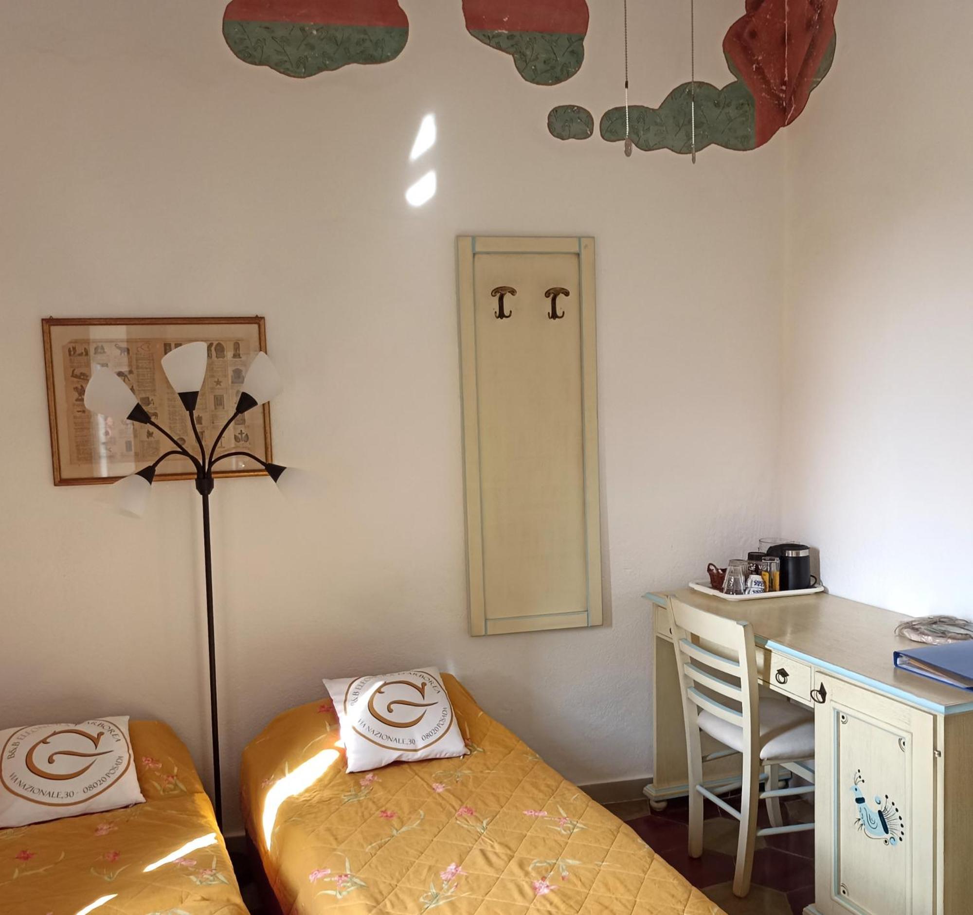 פוסאדה B&B Eleonora D'Arborea, Centro Storico מראה חיצוני תמונה