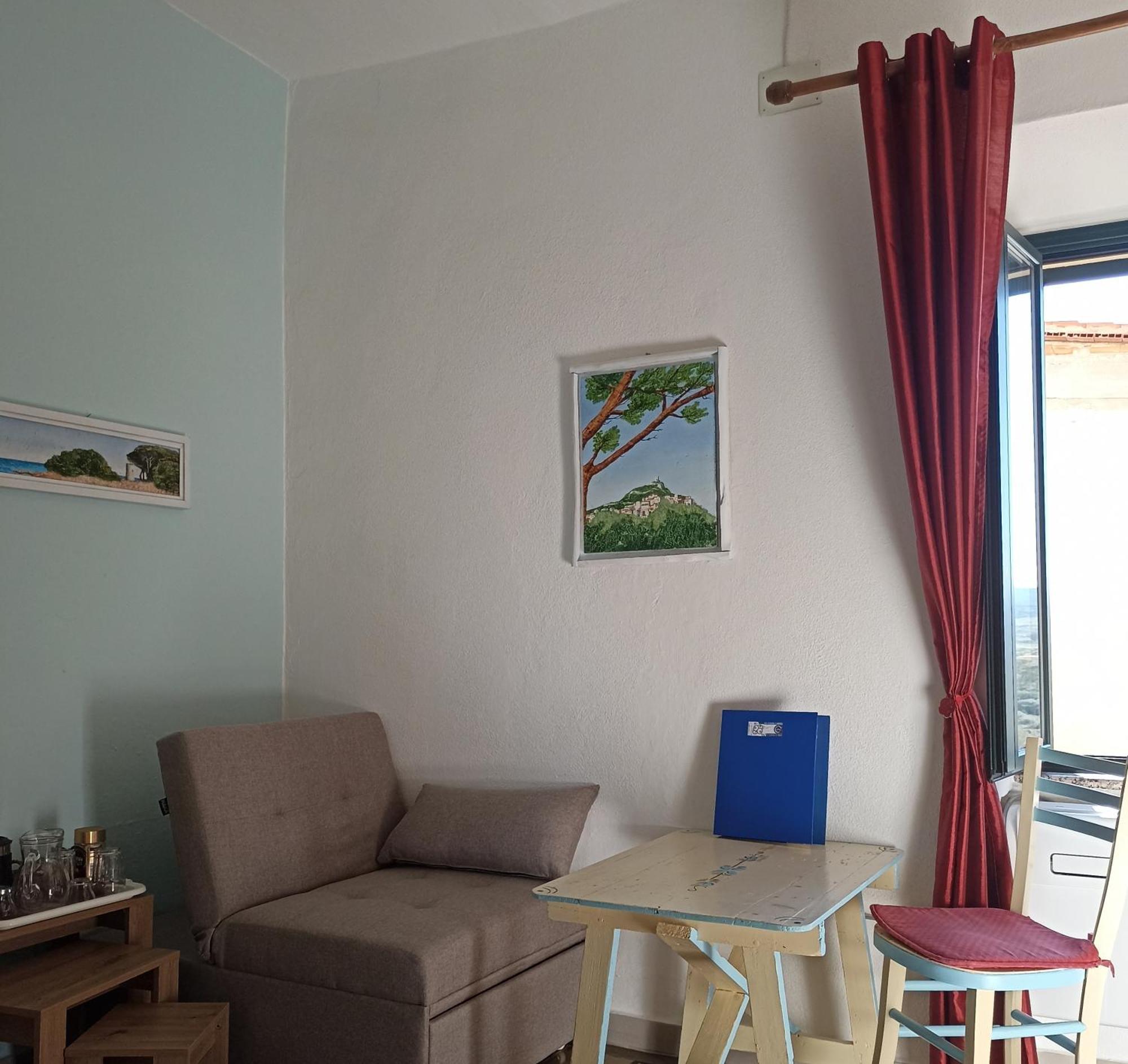 פוסאדה B&B Eleonora D'Arborea, Centro Storico מראה חיצוני תמונה